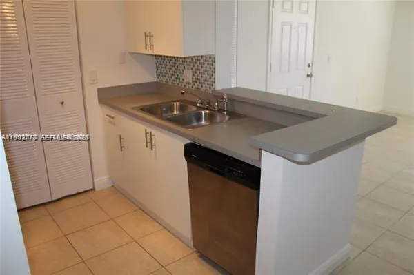 $1,590 | 1247 Southwest 46th Avenue, Unit 1308, Pompano Beach, FL 33069