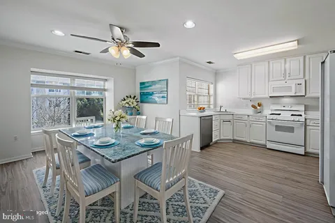 $315,000 | 4550 Chaucer Way, Unit 406, Owings Mills, MD 21117