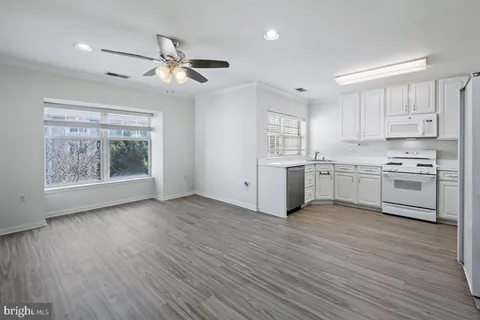 $315,000 | 4550 Chaucer Way, Unit 406, Owings Mills, MD 21117