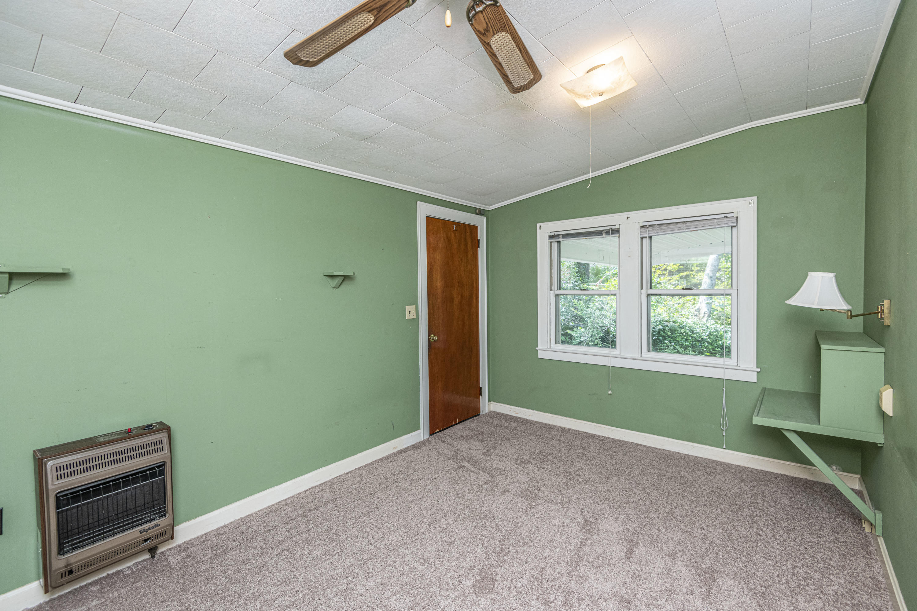 316 Wappoo Road Charleston, SC 29407 - Photo 11 of 28 Den