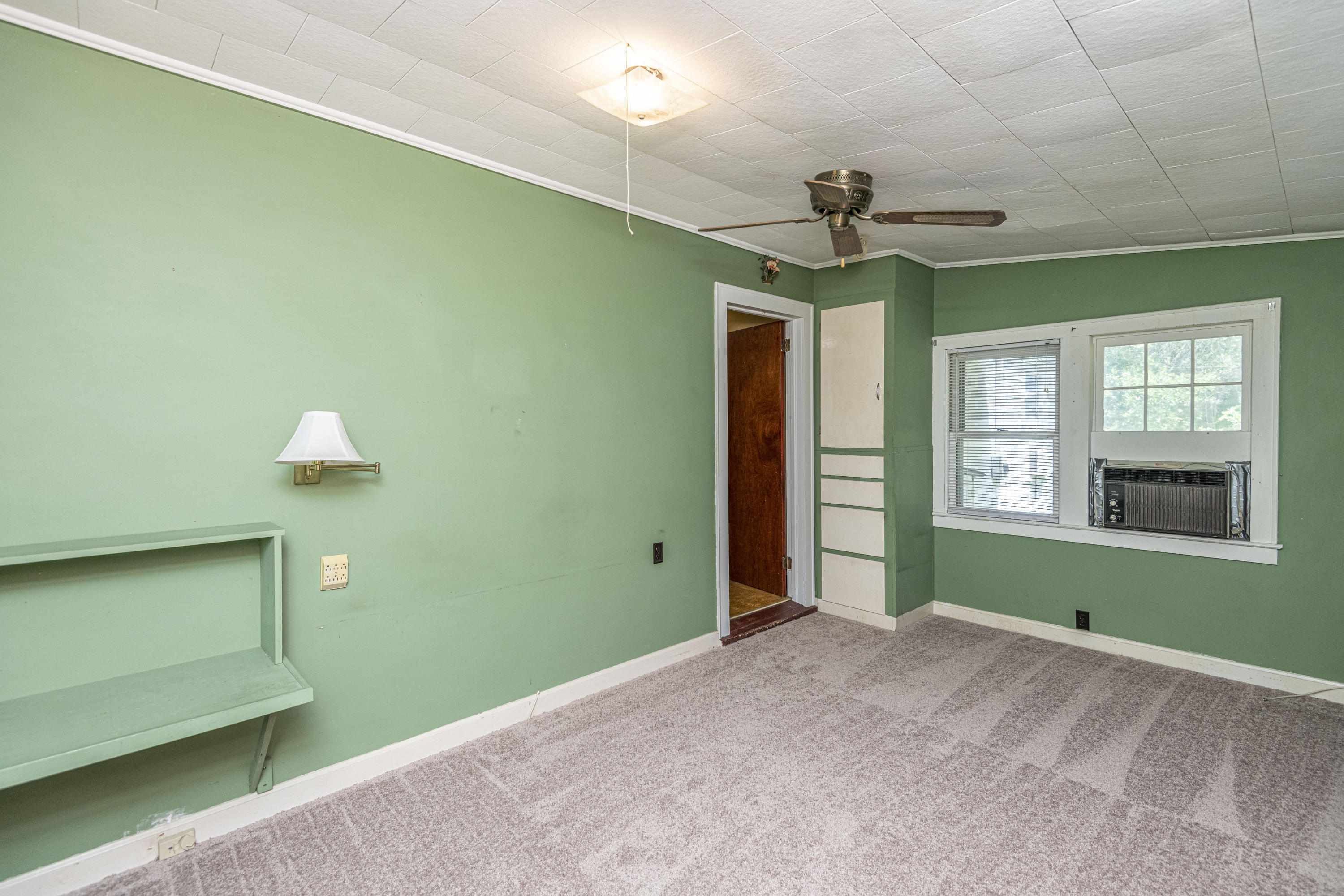 316 Wappoo Road Charleston, SC 29407 - Photo 12 of 28 Den