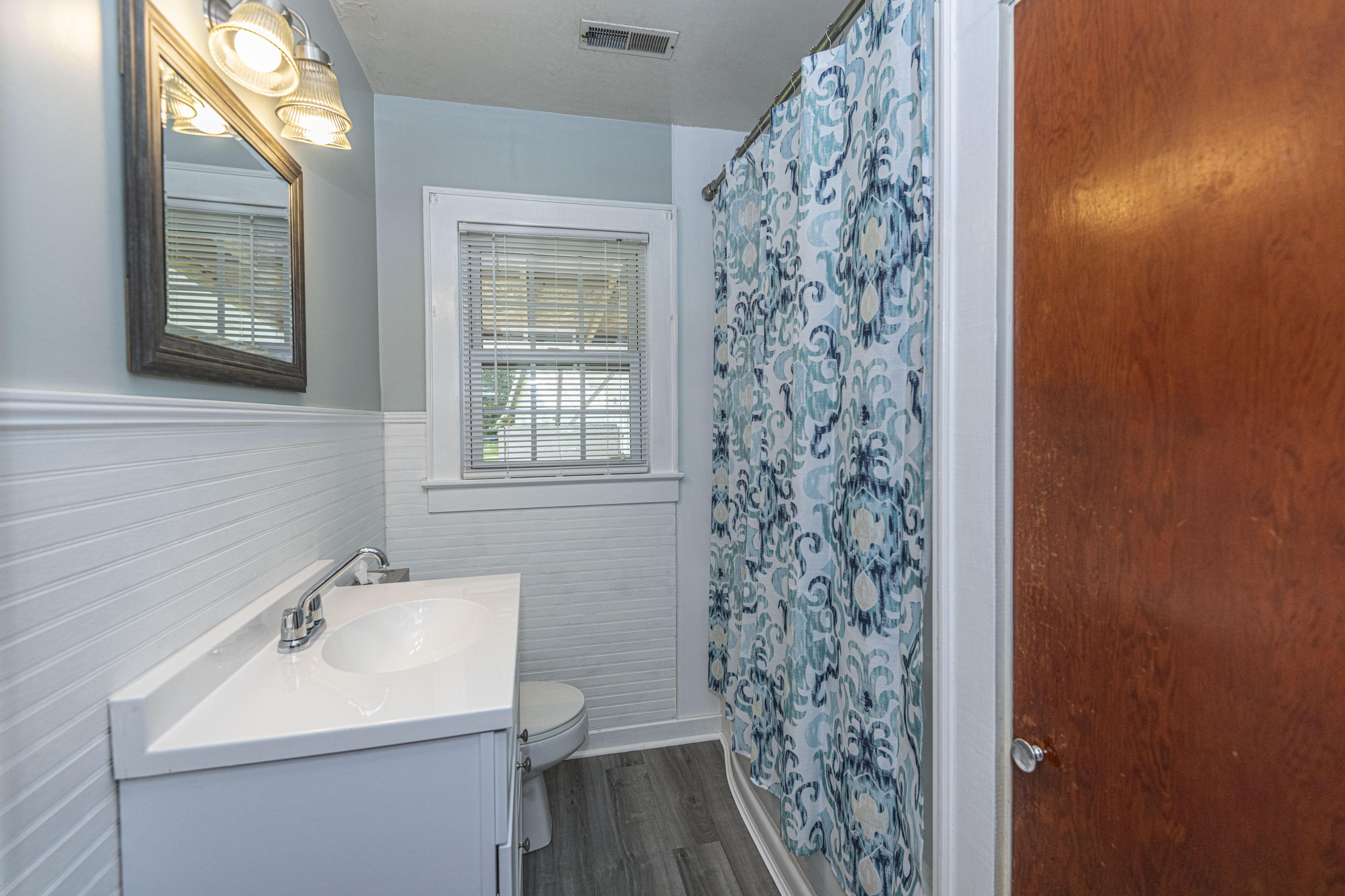 316 Wappoo Road Charleston, SC 29407 - Photo 17 of 28 Bathroom
