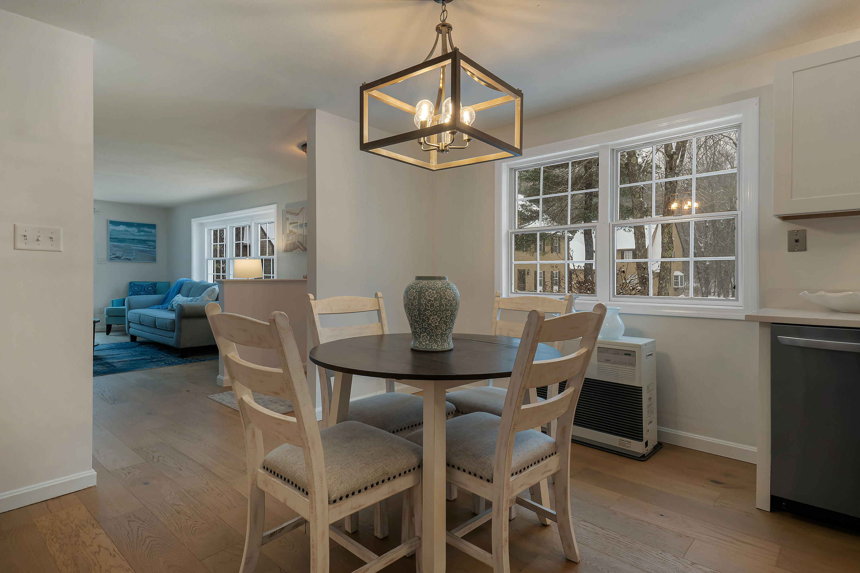 1 Ocean Meadows, Unit 16 Ogunquit, ME 03907 - Photo 16 of 28 Dining