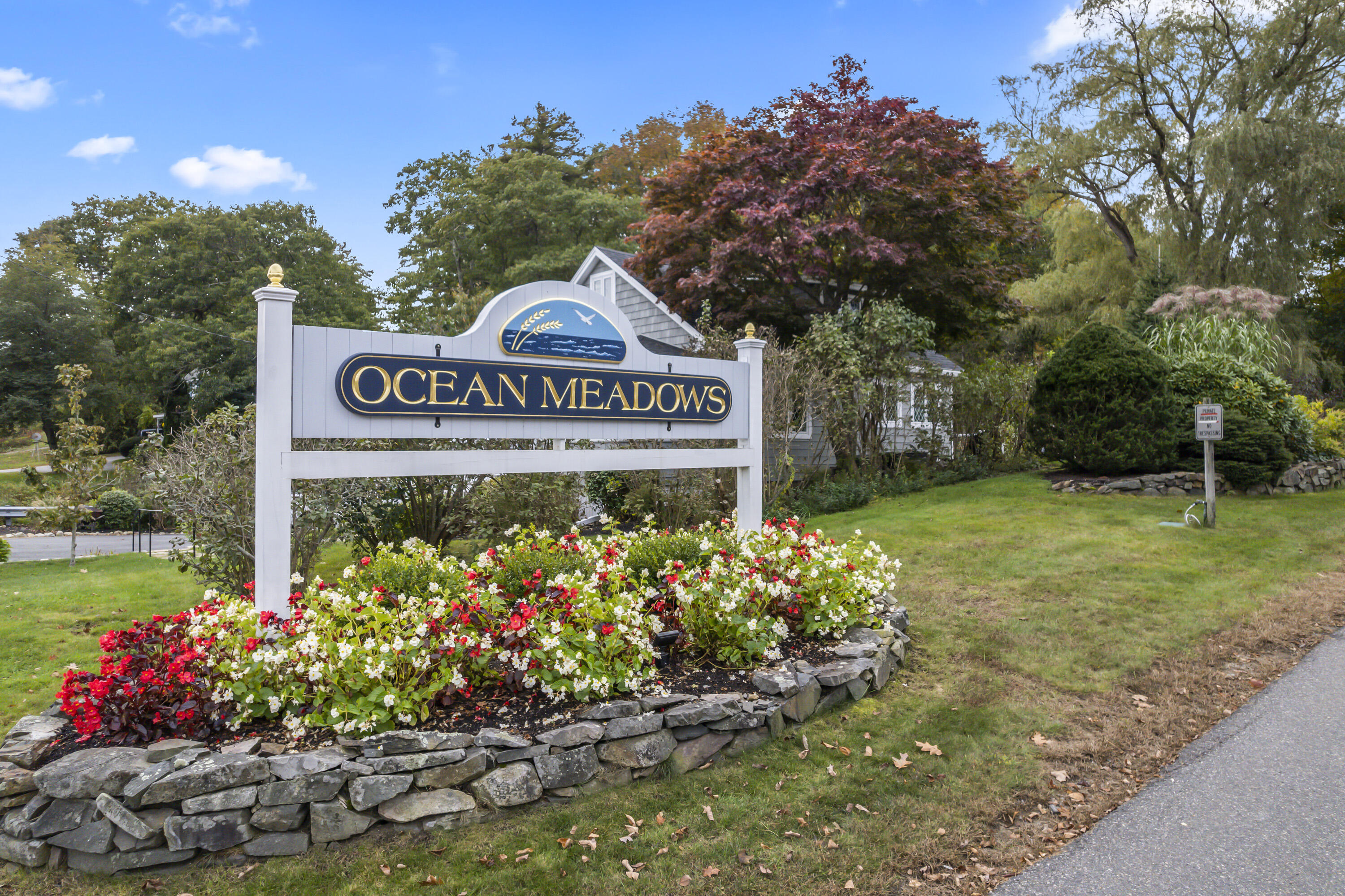 1 Ocean Meadows, Unit 16 Ogunquit, ME 03907 - Photo 4 of 28 Ocean Meadows