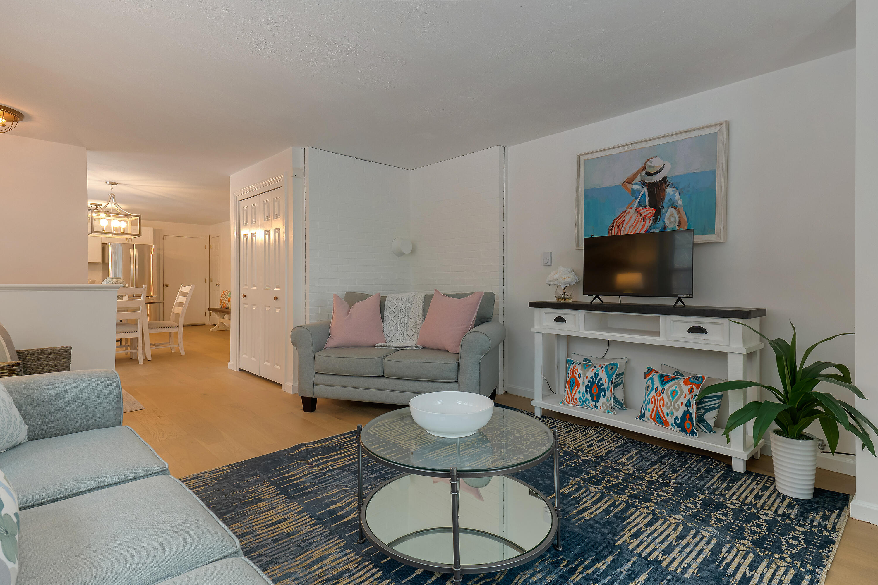 1 Ocean Meadows, Unit 16 Ogunquit, ME 03907 - Photo 8 of 28 Living Room