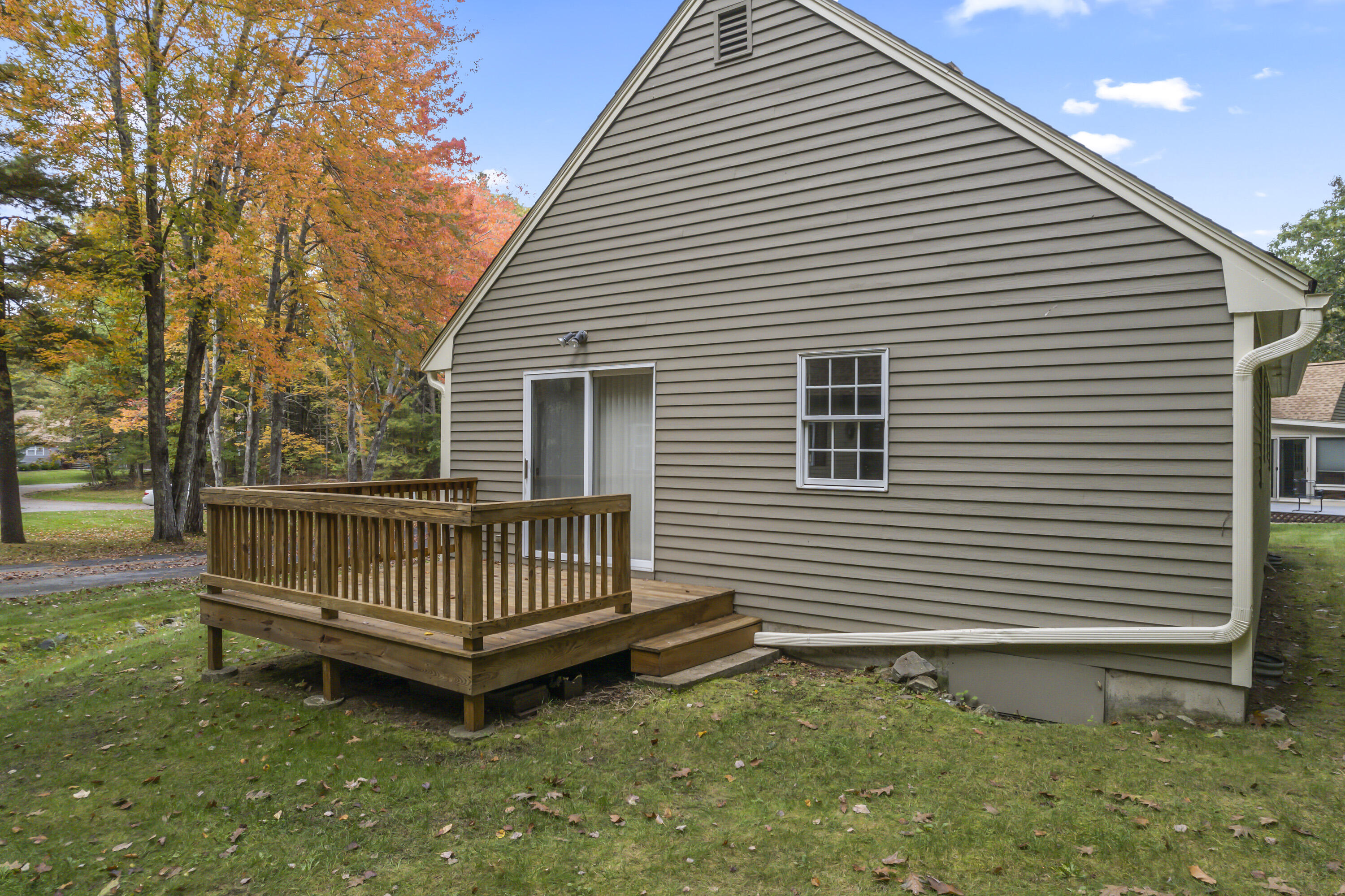 1 Ocean Meadows, Unit 16 Ogunquit, ME 03907 - Photo 10 of 28 Deck