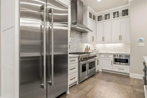 $3,750,000 | 201 Sandpiper Drive, Mabank, TX 75156