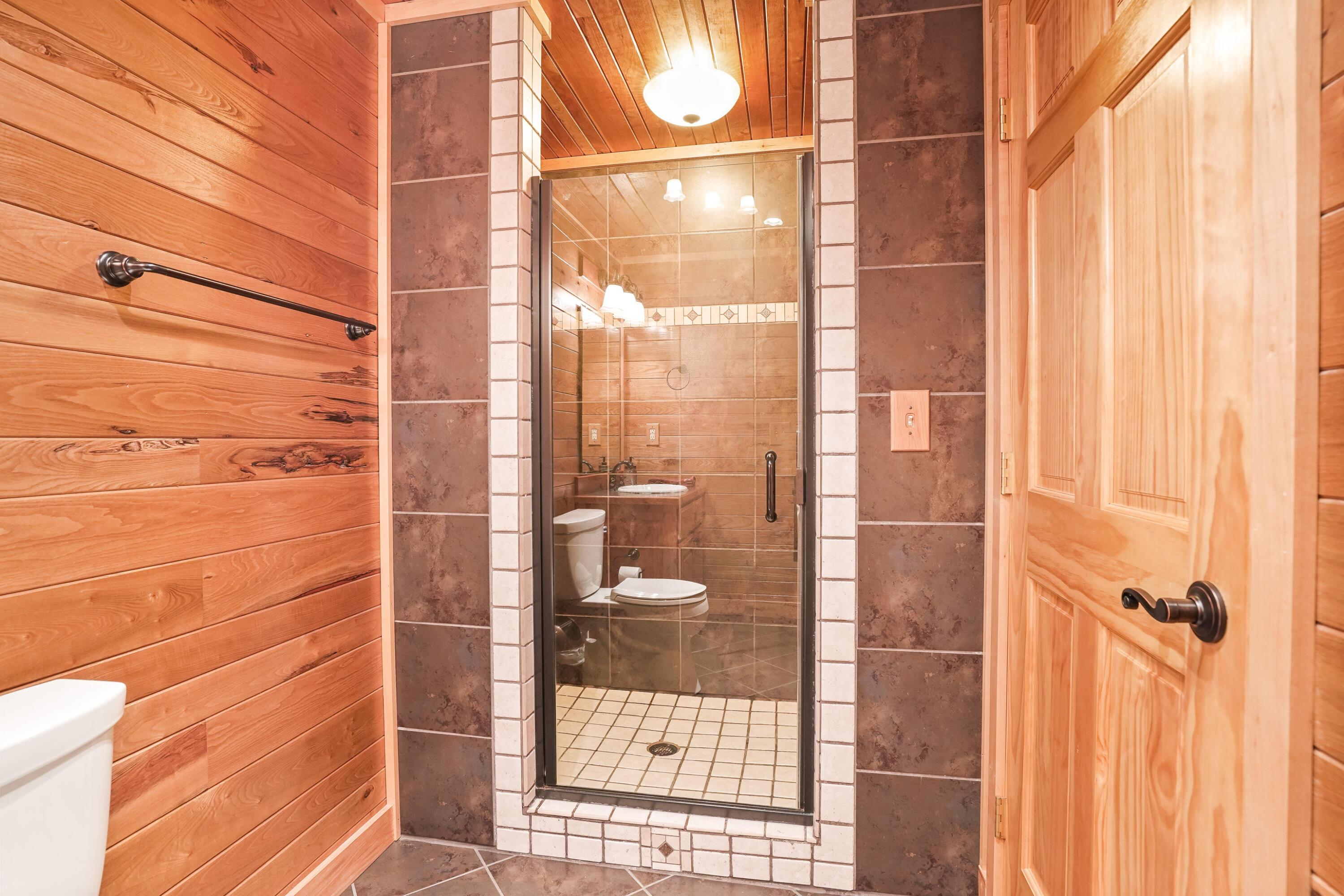 18188 Buckingham Road Logan, OH 43138 - Photo 46 of 65 66-print-DSC02661