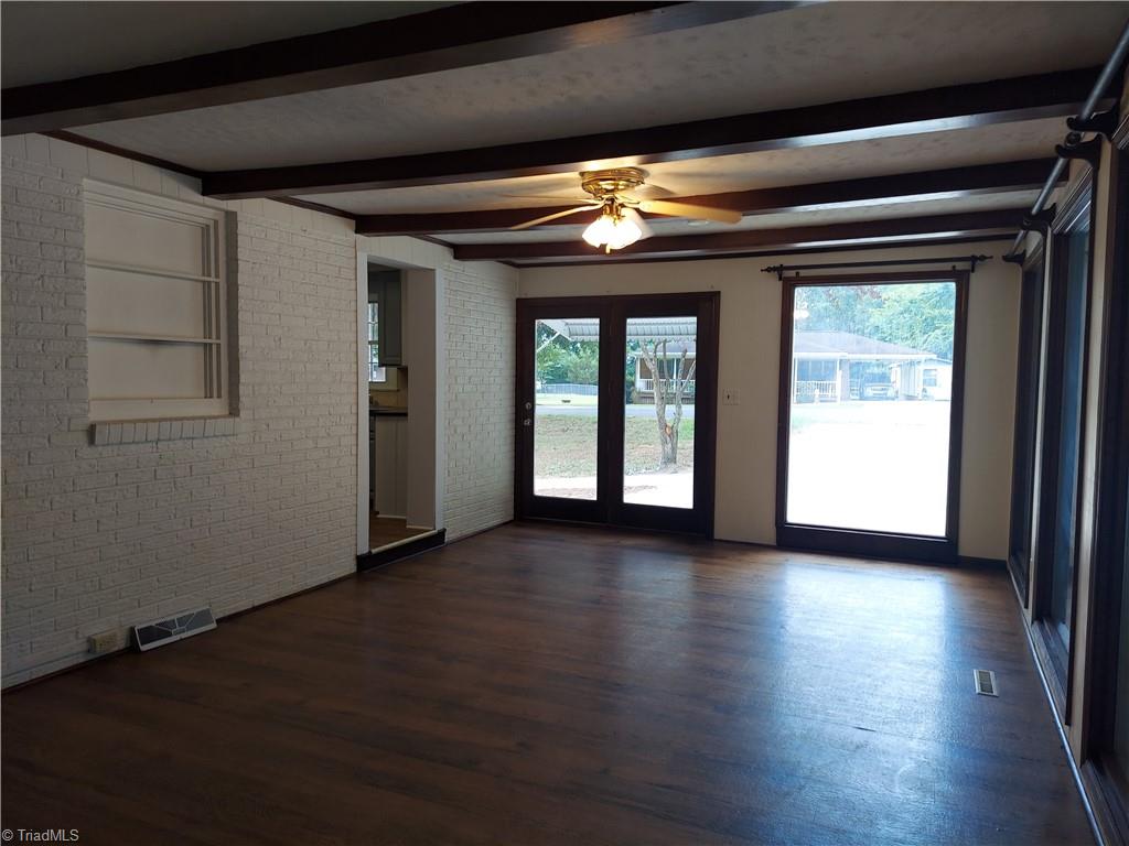 529 Richard Road Lexington, NC 27292 - Photo 5 of 32