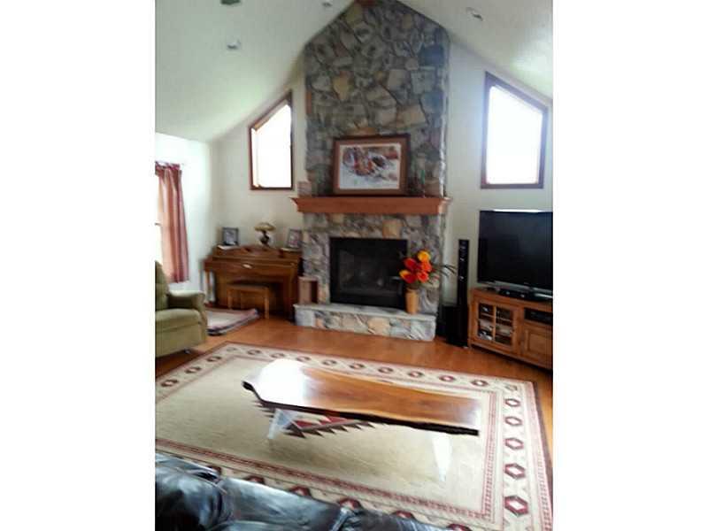 107 Valley Road Indiana, PA 15701 - Photo 7 of 18 Great Room.