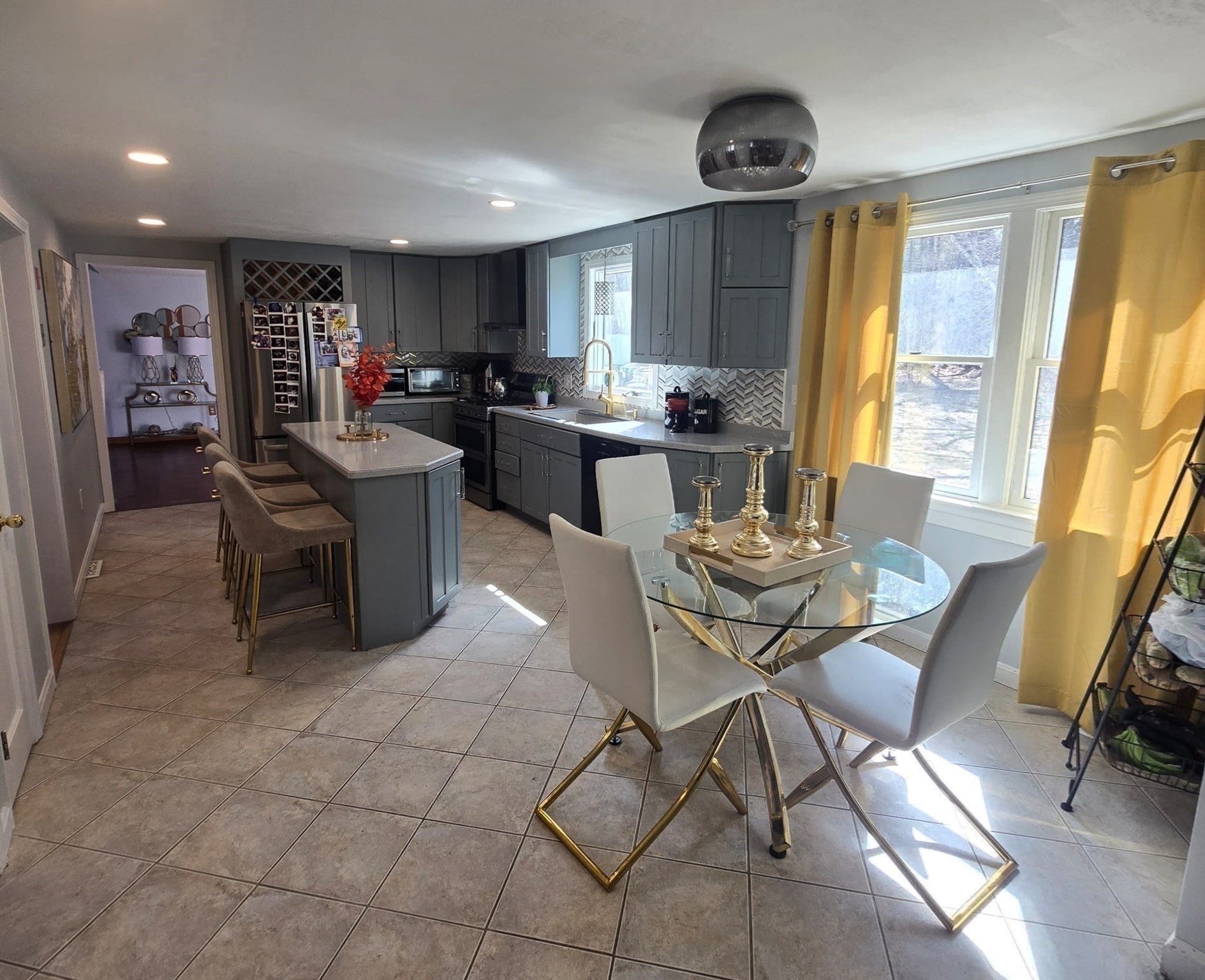 20 Farm Pond Road Dracut, MA 01826 - Photo 8 of 35 Gallery Image 8