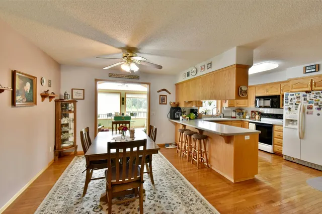 $549,900 | 11302 251st Avenue, Sauk Centre, MN 56378