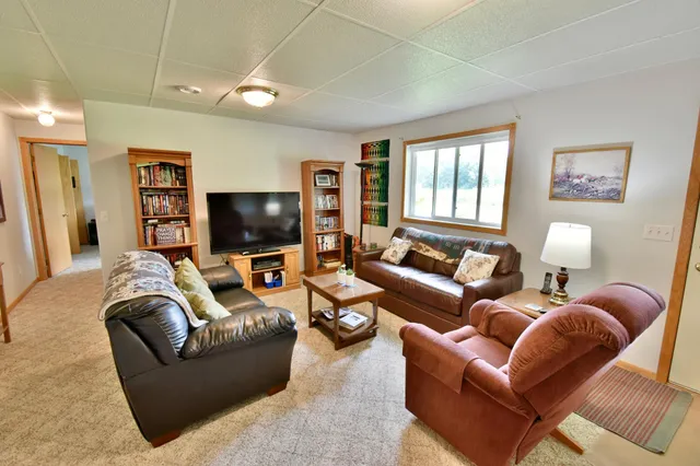 $549,900 | 11302 251st Avenue, Sauk Centre, MN 56378