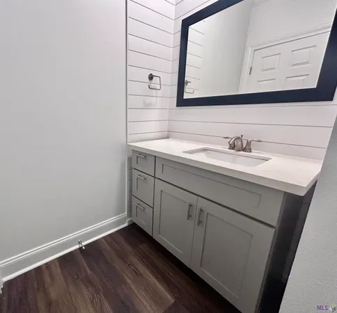 $190,000 | 710 East Boyd Drive, Unit 1203, Baton Rouge, LA 70808