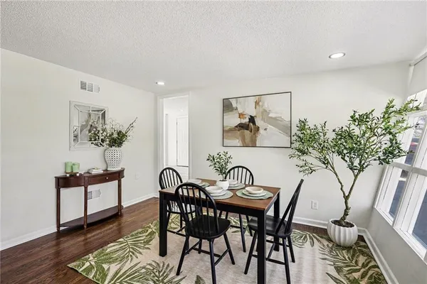 $185,000 | 2119 South Lee's Summit Road, Independence, MO 64050