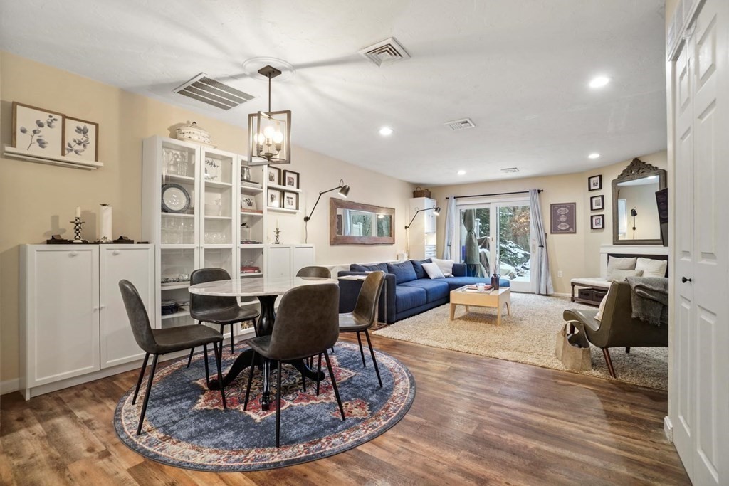 1400 Lagrange Street, Unit 1404 Boston, MA 02459 - Photo 5 of 30