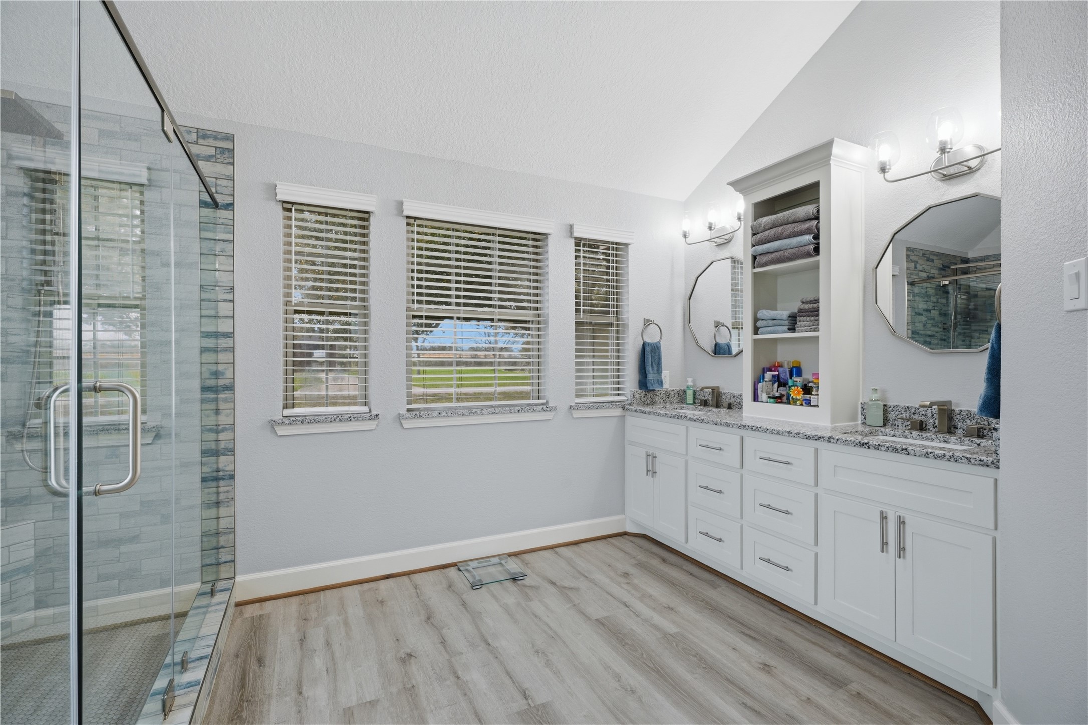 615 Lilley Road Alvin, TX 77511 - Photo 18 of 42