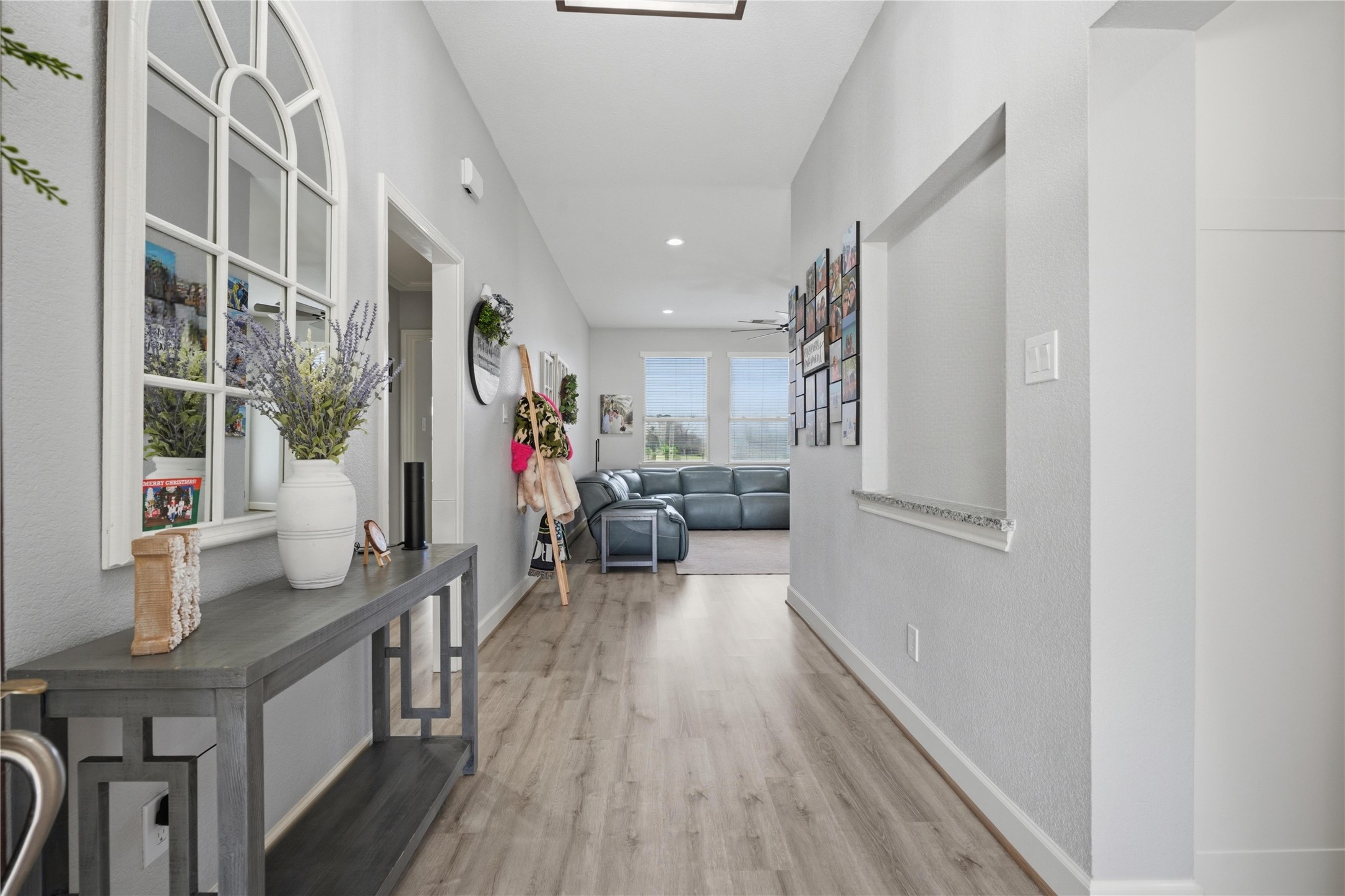 615 Lilley Road Alvin, TX 77511 - Photo 2 of 42 Entry to home; luxury vinyl plank flooring throughout