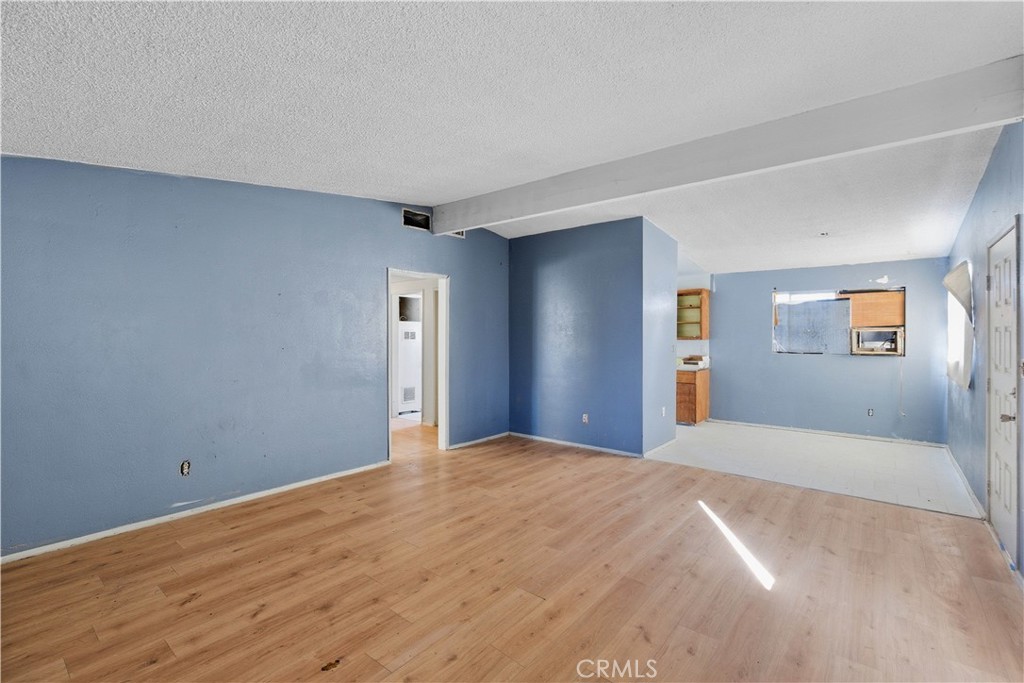 10380 Baker Road Lucerne Valley, CA 92356 - Photo 4 of 42