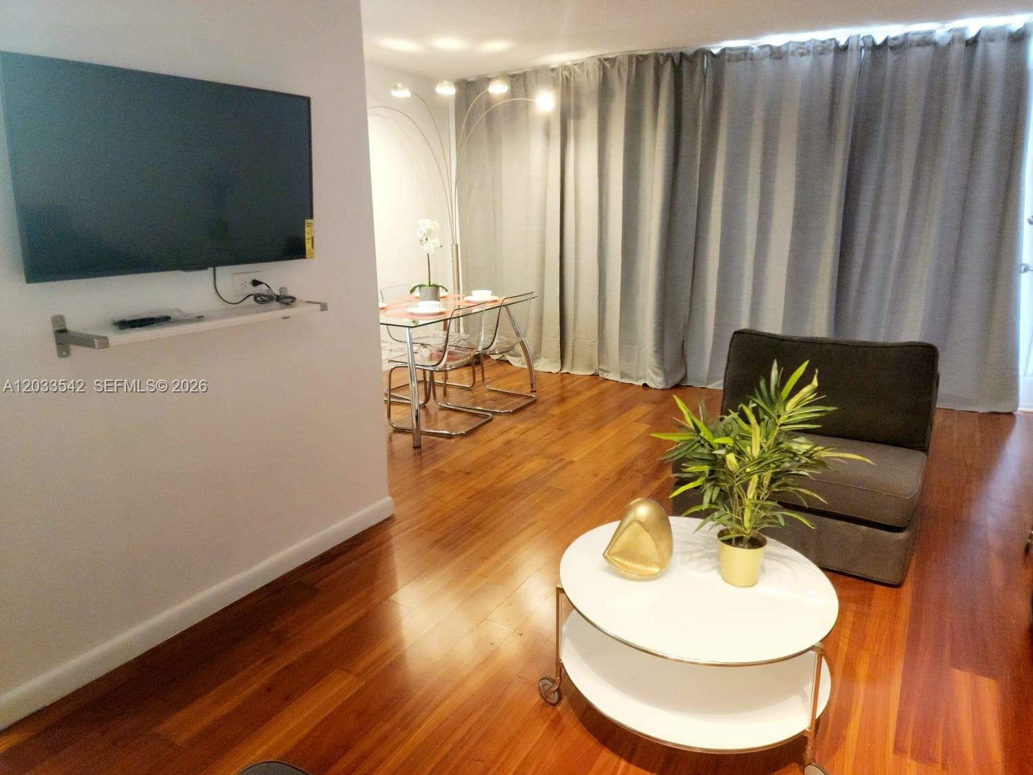 1100 Alton Road, Unit 3C Miami Beach, FL 33139 - Photo 5 of 22