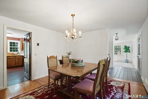 $899,000 | 170 Sky Meadow Drive, Stamford, CT 06903