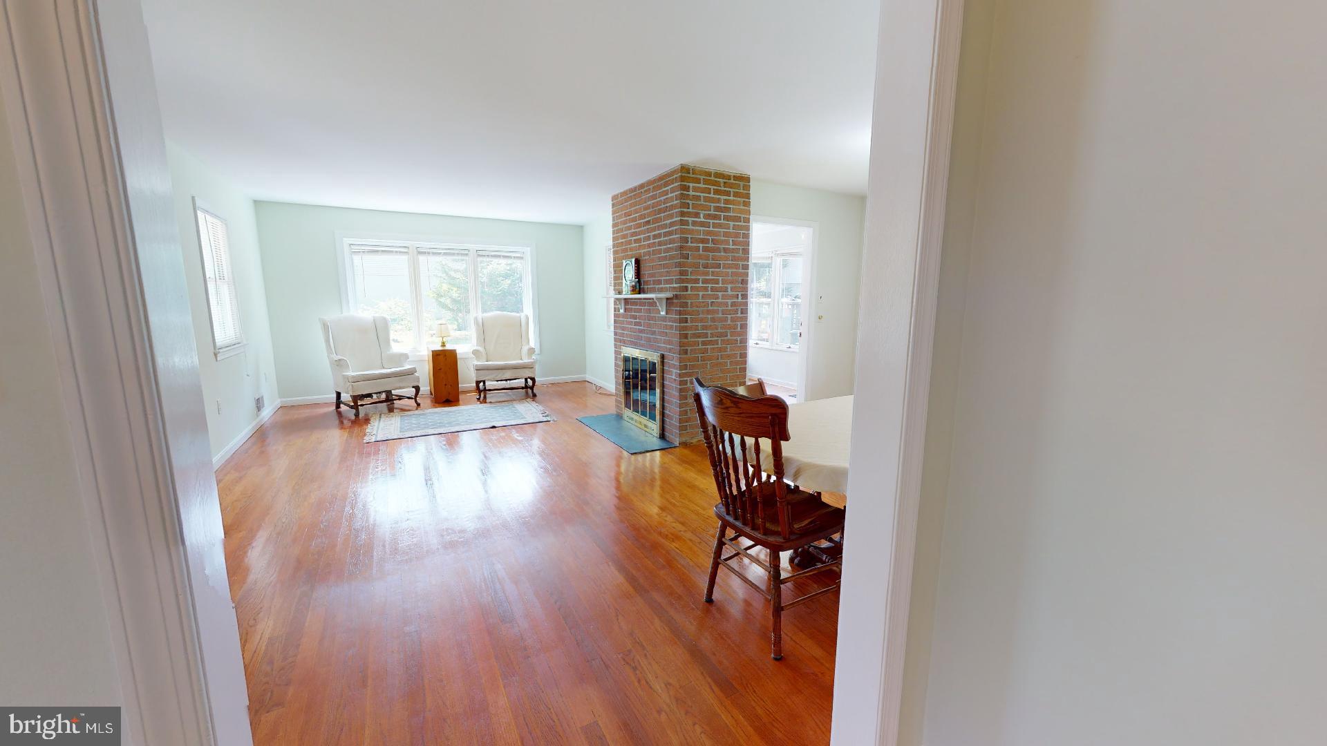 5308 Lanham Station Road Lanham, MD 20706 - Photo 3 of 83 View from entrance to Living/Dining Room