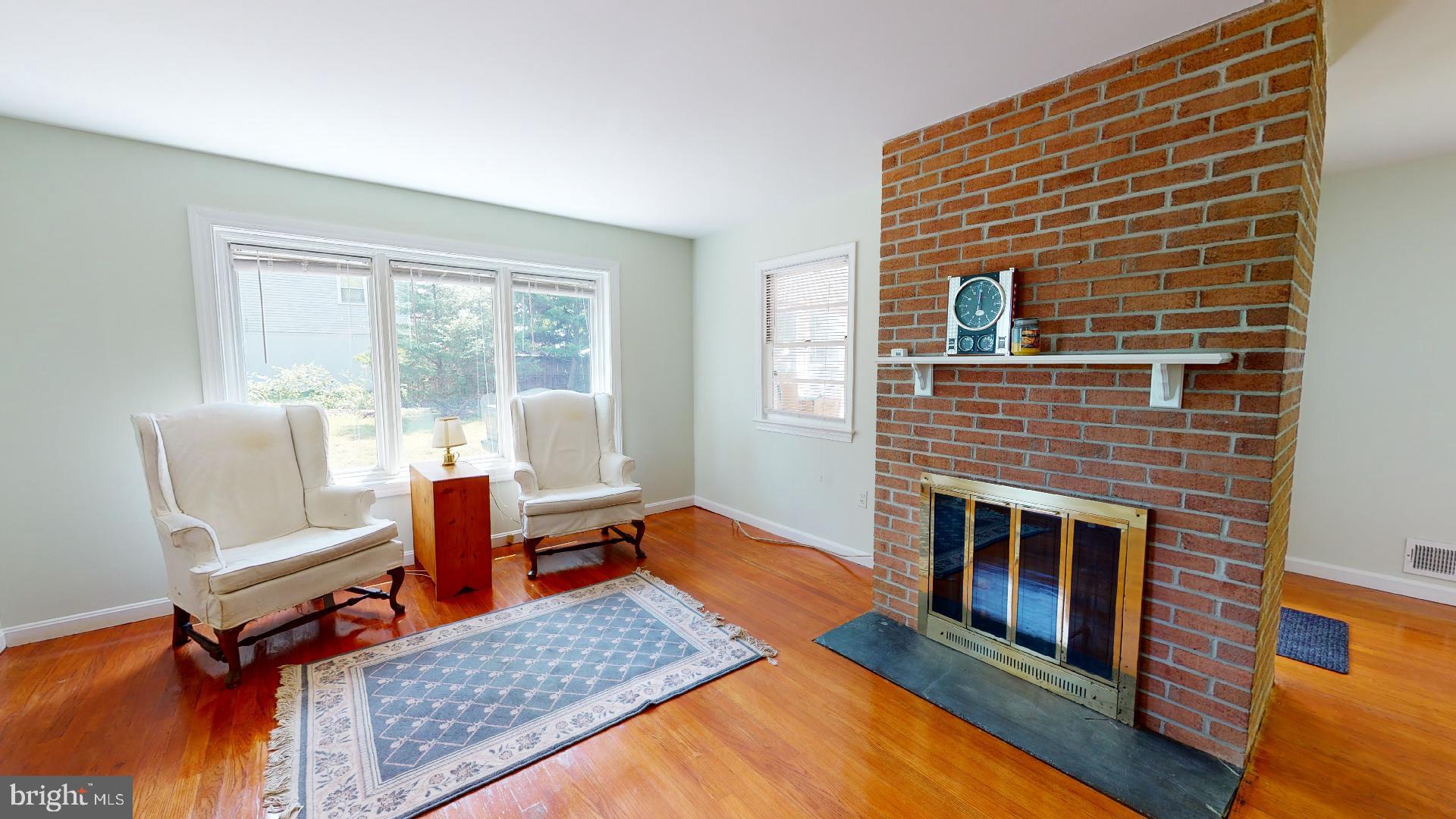 5308 Lanham Station Road Lanham, MD 20706 - Photo 5 of 83 Brick Hearth Wood Burning Fireplace