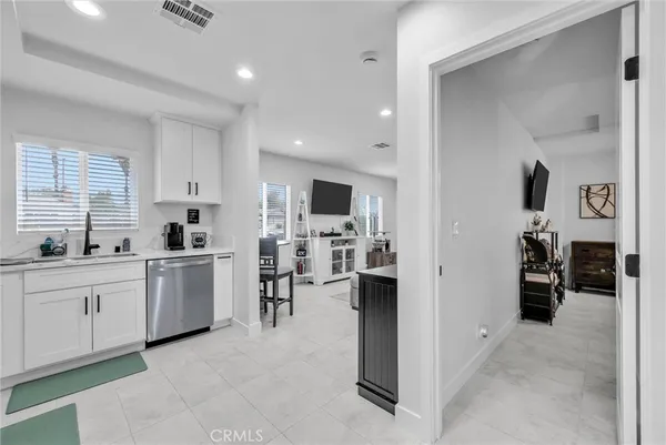 $2,000 | 12363 Loraine Avenue, Chino, CA 91710