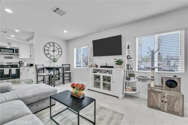 $2,000 | 12363 Loraine Avenue, Chino, CA 91710