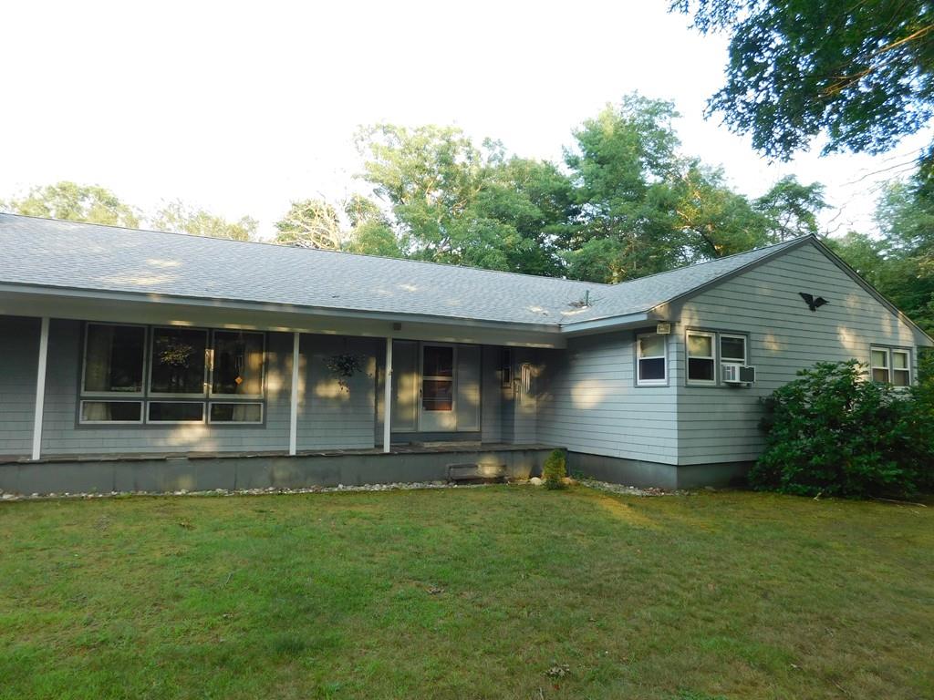 1736 Bulgarmarsh Road Tiverton, RI 02878 - Photo 5 of 39 Gallery Image 5