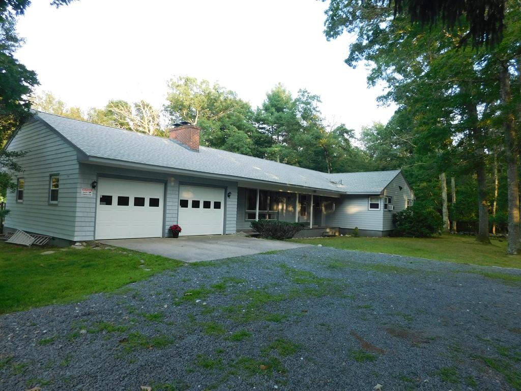 1736 Bulgarmarsh Road Tiverton, RI 02878 - Photo 7 of 39 Gallery Image 7