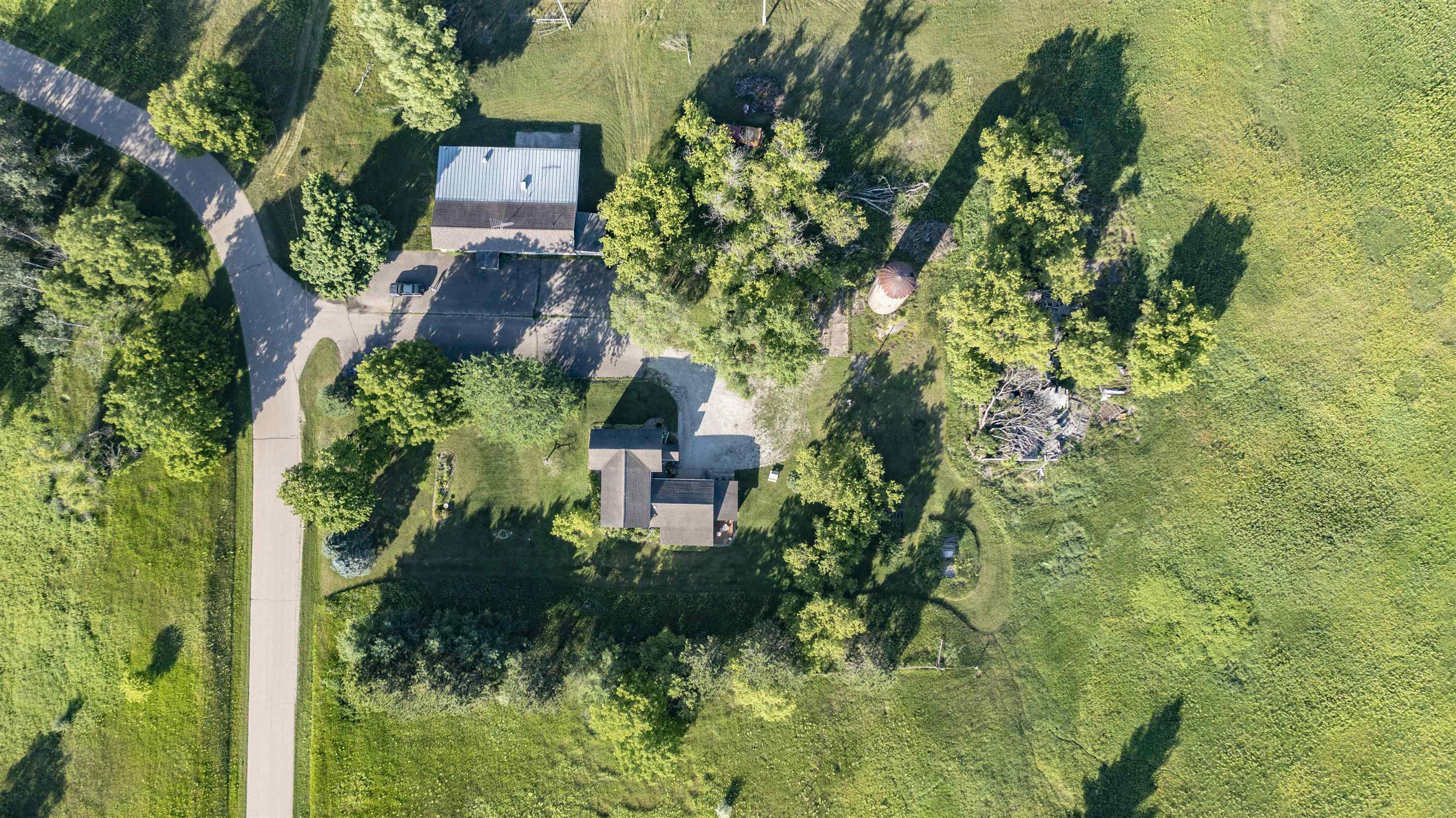 1600 Townsend Road Waupaca, WI 54981 - Photo 24 of 34
