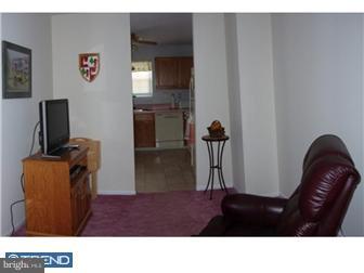 215 Aucott Road Brookhaven, PA 19015 - Photo 4 of 12 Dining Room