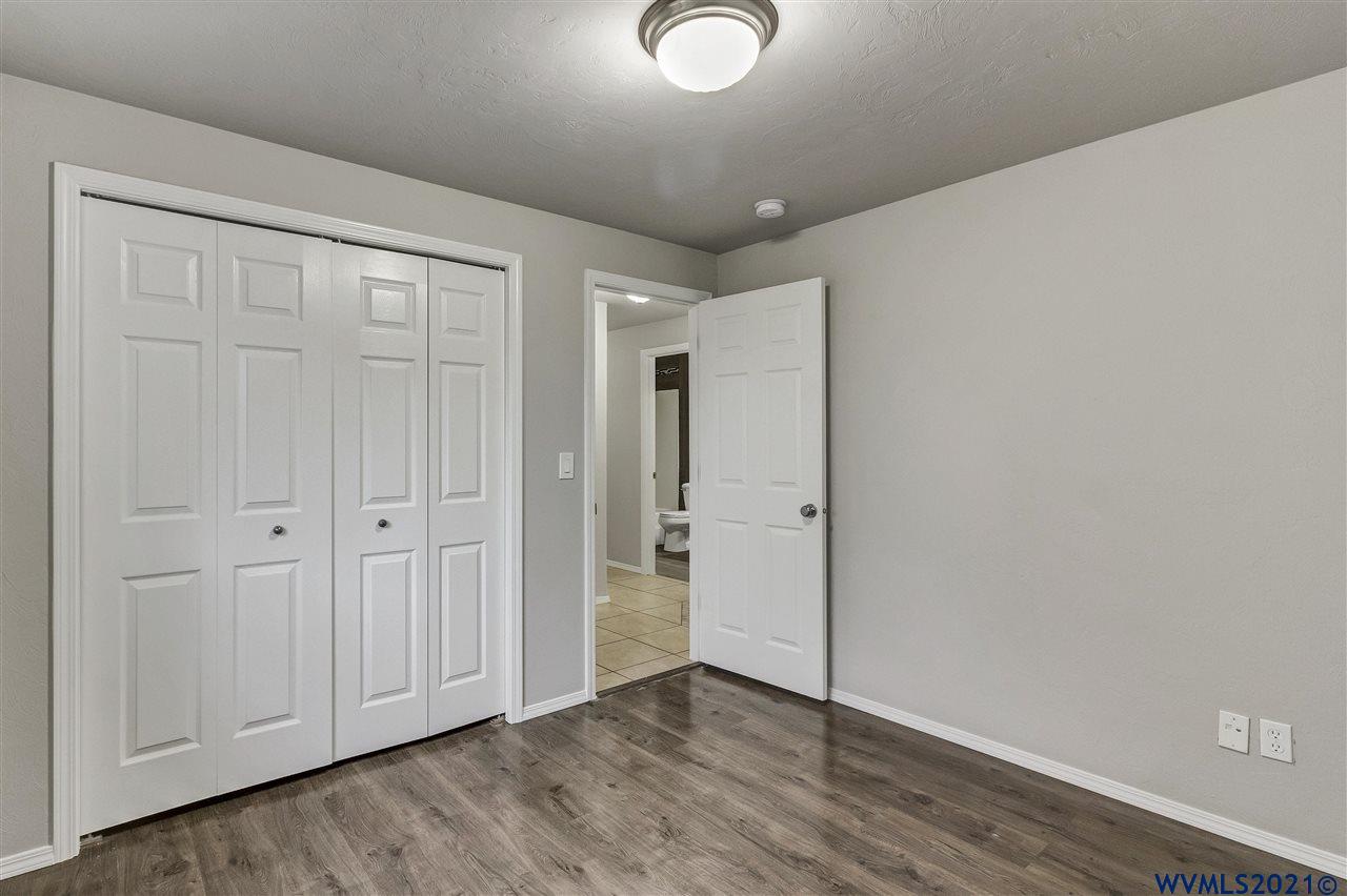 1900 Summerfield Court Southwest Albany, OR 97321 - Photo 16 of 23