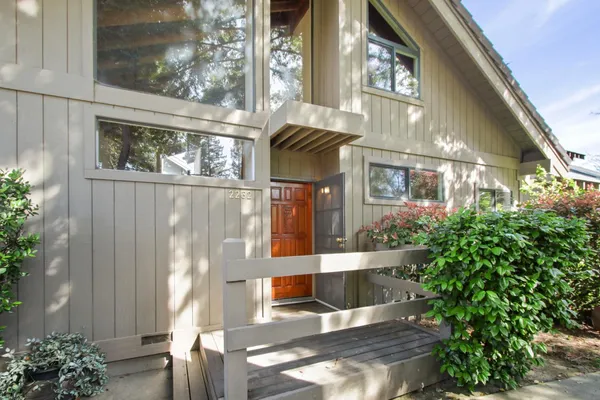 $425,000 | 2232 Boyer Drive, Carmichael, CA 95608