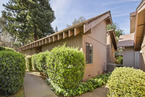 $425,000 | 2232 Boyer Drive, Carmichael, CA 95608