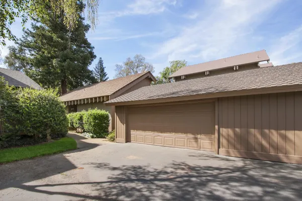$425,000 | 2232 Boyer Drive, Carmichael, CA 95608