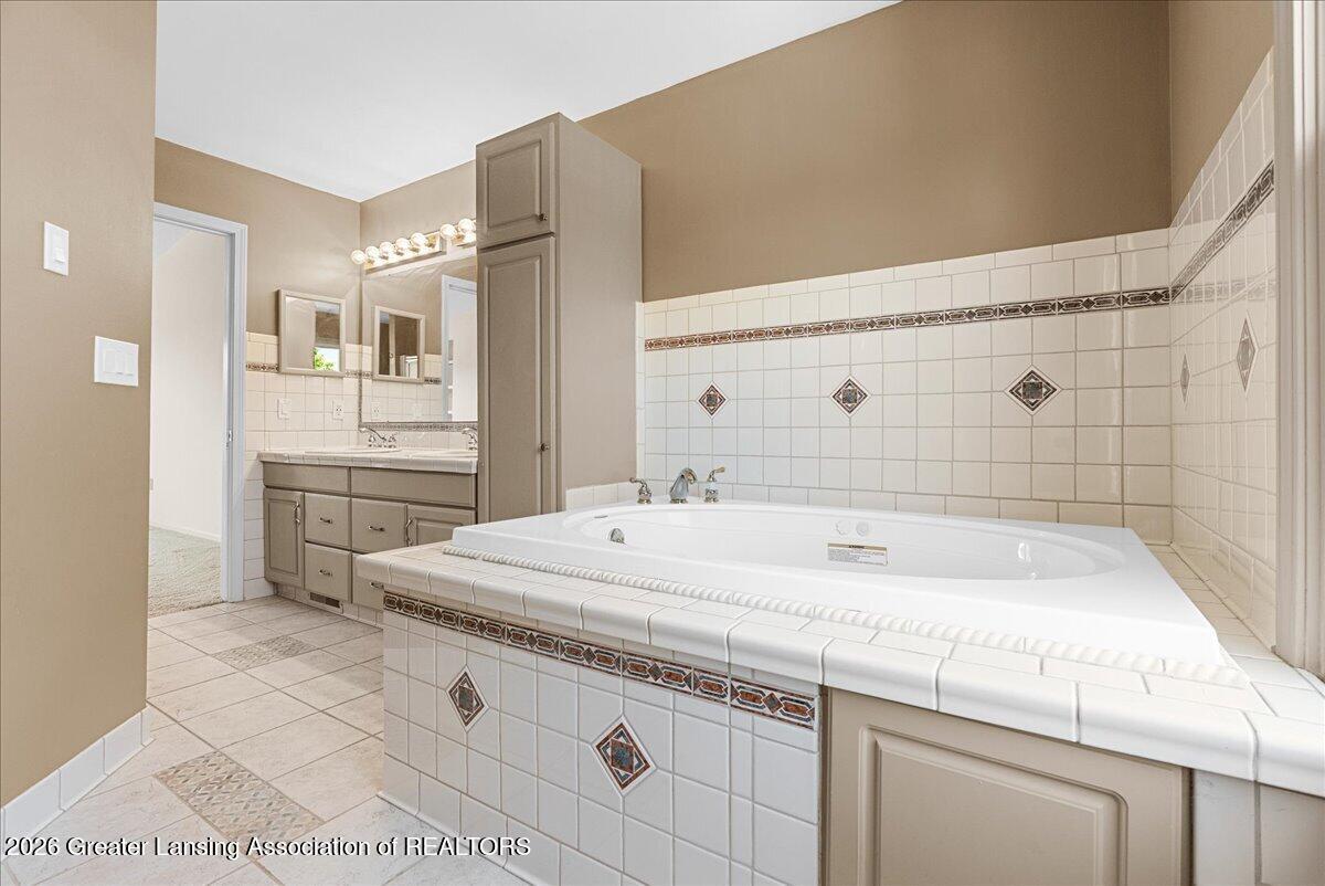 3397 Hidden Ridge Drive Dewitt, MI 48820 - Photo 33 of 49 57-Media Jett - 57