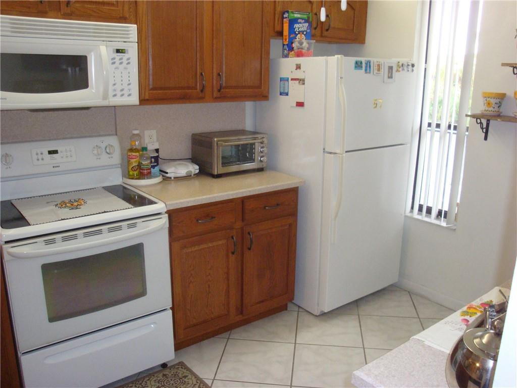 Undisclosed Address Pompano Beach, FL 33063 - Photo 5 of 28 Photo 5