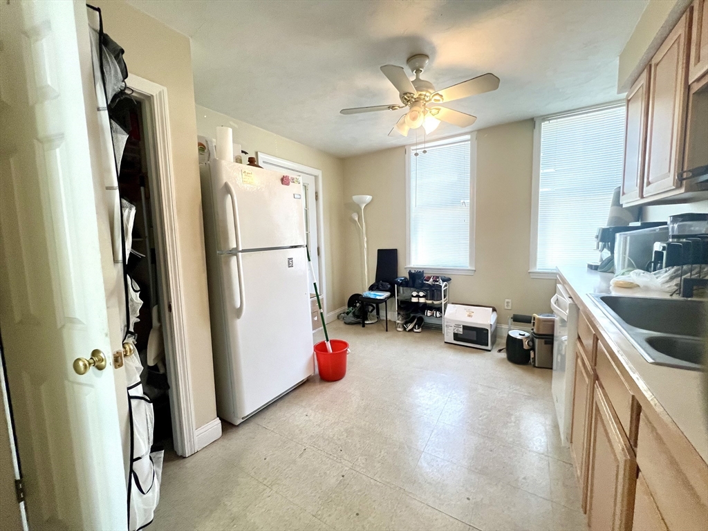 150 Sumner Street, Unit 1 Quincy, MA 02169 - Photo 3 of 13