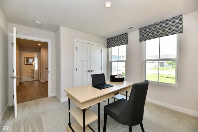 $294,000 | 1267 Gunnison Drive, Greenfield, IN 46140