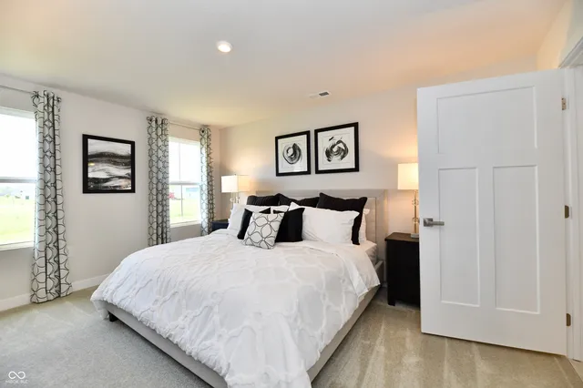 $294,000 | 1267 Gunnison Drive, Greenfield, IN 46140