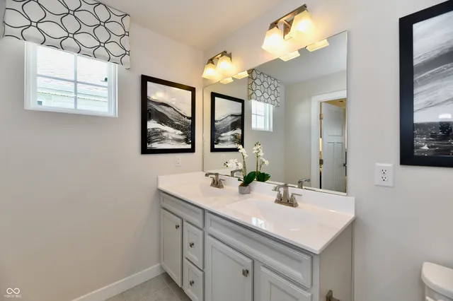 $294,000 | 1267 Gunnison Drive, Greenfield, IN 46140