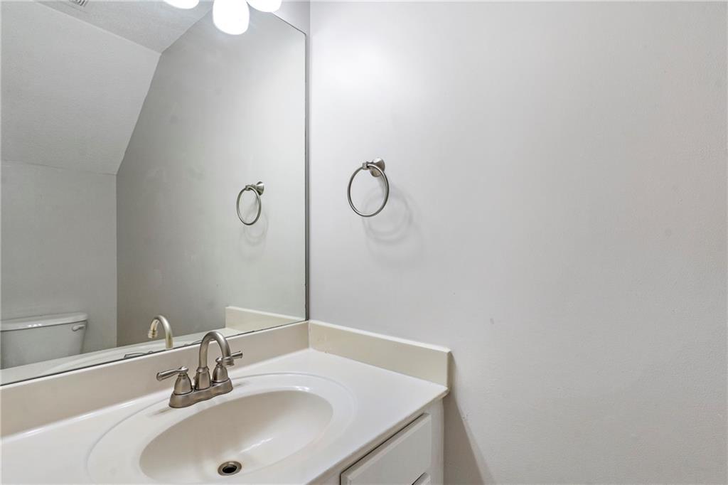 2741 Ashleigh Lane Alpharetta, GA 30004 - Photo 16 of 34