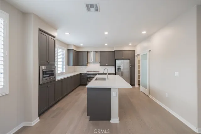 $4,400 | 106 Tribeca, Irvine, CA 92612