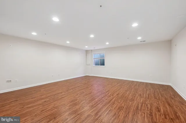 $3,100 | 22448 Bright Sky Drive, Clarksburg, MD 20871