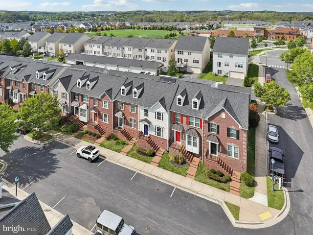 $3,100 | 22448 Bright Sky Drive, Clarksburg, MD 20871