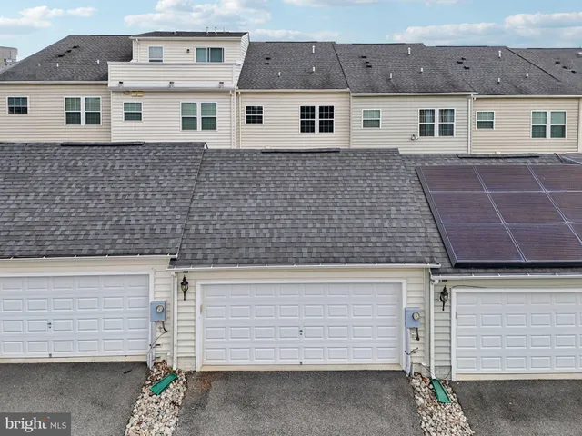 $3,100 | 22448 Bright Sky Drive, Clarksburg, MD 20871