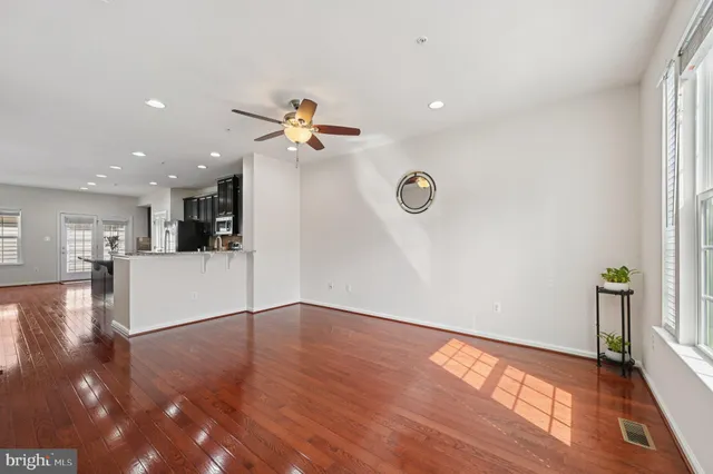 $3,100 | 22448 Bright Sky Drive, Clarksburg, MD 20871