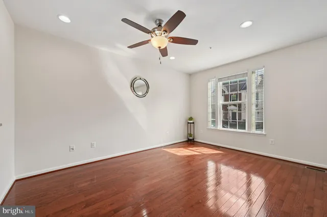 $3,100 | 22448 Bright Sky Drive, Clarksburg, MD 20871